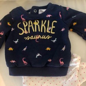 NEWBORN DINOSAUR suit! Perfect!